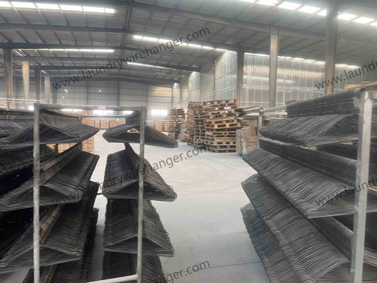 Lightweight Clothes Wire Hanger Contemporary Type Environmental Protection