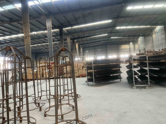 3000 Boxes A Day Wire Suit Hanger 16inch Size Quantity 1 Durable Metal Wire Suit Hanger for Garment Storage and Display
