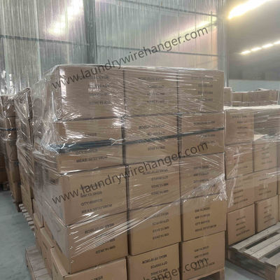 Laundry Galvanized Wire Hangers Sturdy Durable Solution Ideal For Commercial Laundry Applications