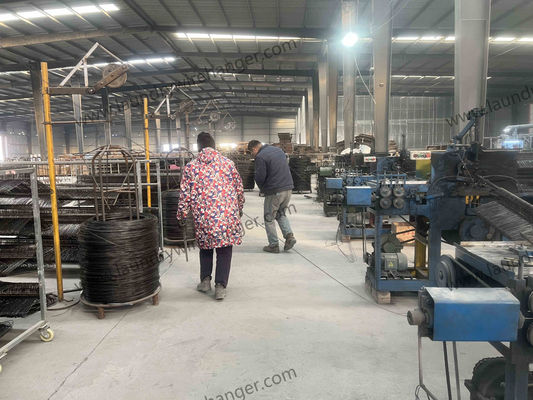 500pcs Per Carton Multi-Purpose White Metal Hangers with 2.5mm Diameter