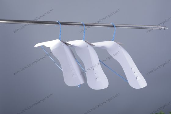 Carbon Steel Wire Material White Wire Hangers 500pcs Per Carton Suitable for All Types of Clothing