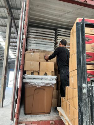 1.9mm/14.5gauge Carbon Steel Wire White Wire Hangers for Organized and Space-Saving Closets 10.5kgs Per Box