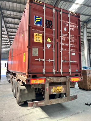 High Loading Capacity Clothes Wire Hanger Rust Resistance Single Tube Style 2450 Boxes for a 40ft Container