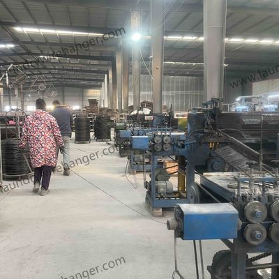 Disposable 16 Inch / 2.2 Mm Laundry Hanger Q195 Carbon Steel Material For Shirt