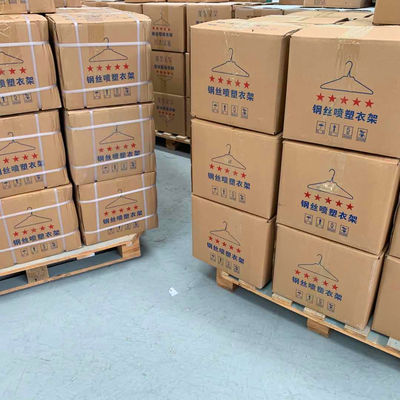 Carbon Steel Wire Material White Wire Hangers 500pcs Per Carton Suitable for All Types of Clothing