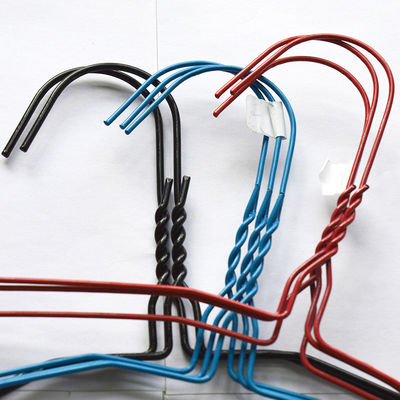 Container Loading 2500 Boxes Wired Cloth Hanger Durable Metal Wire Clothes Hanger Perfect for Garment Shops and Warehouse