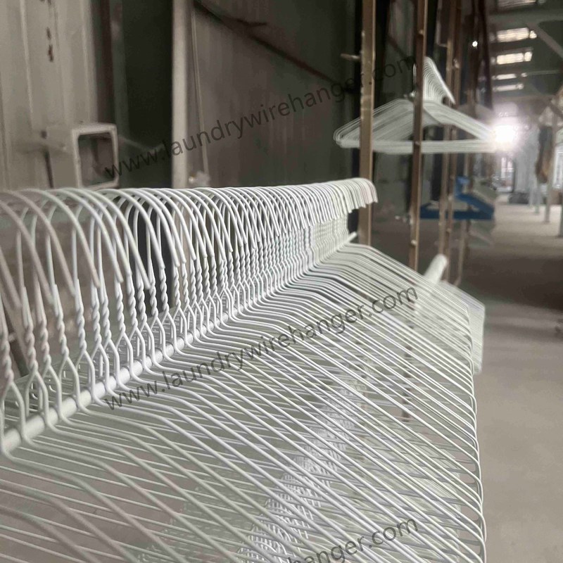 White 2.1mm Steel Dry Cleaner Hanger Powder Coating / Electrostatic Spraying