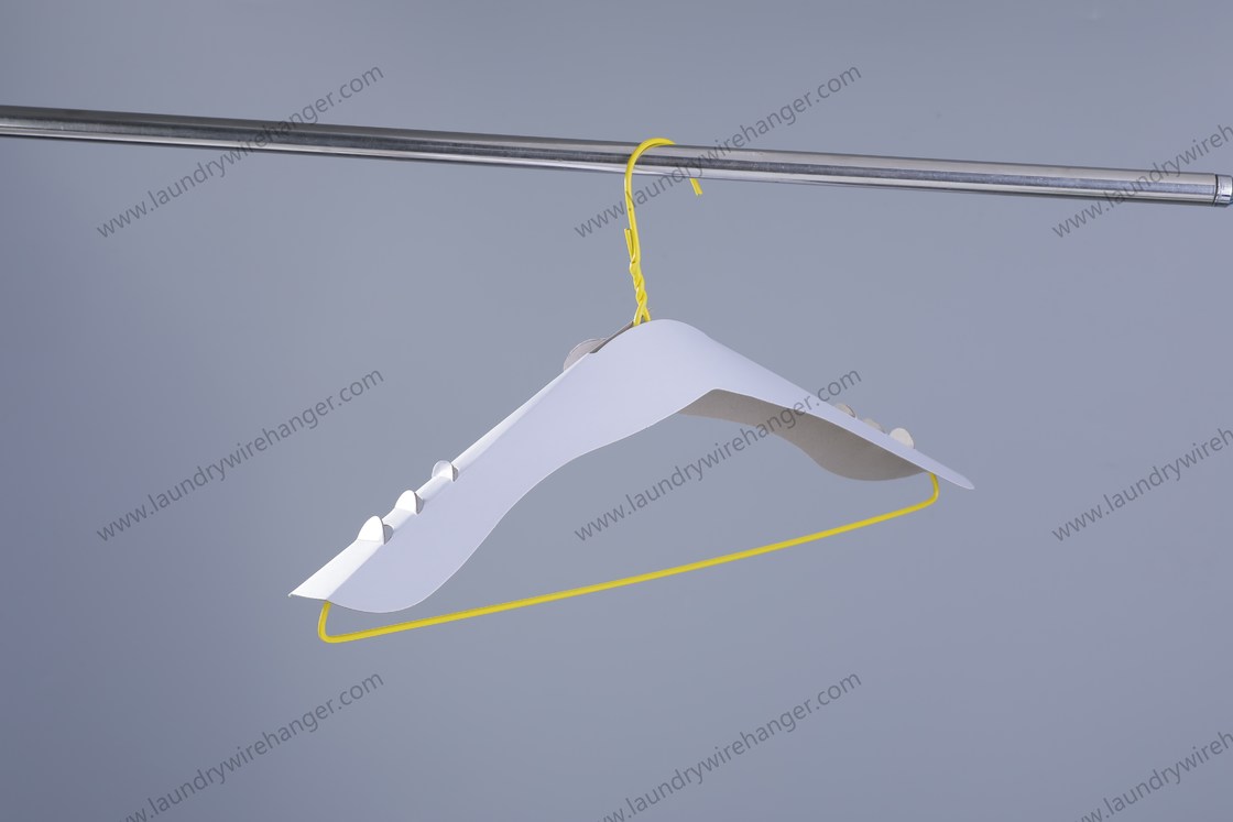 Carbon Steel Wire Material White Wire Hangers 500pcs Per Carton Suitable for All Types of Clothing