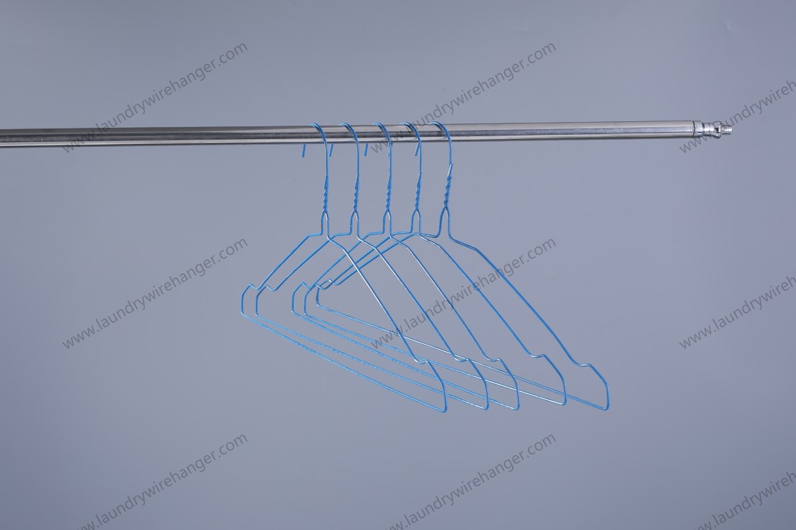 Assorted Color Wire Coat Hangers , Laundry Factories Cloth Drying Hanger