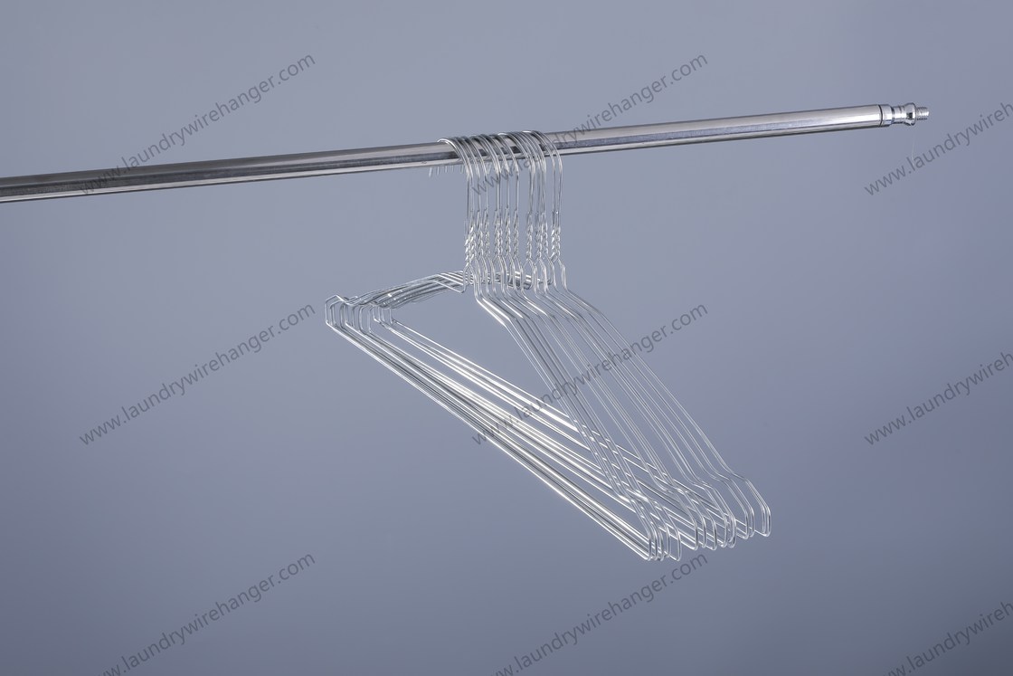 1.9mm/14.5gauge Coated White Wire Hangers Durable and Versatile Storage Solution