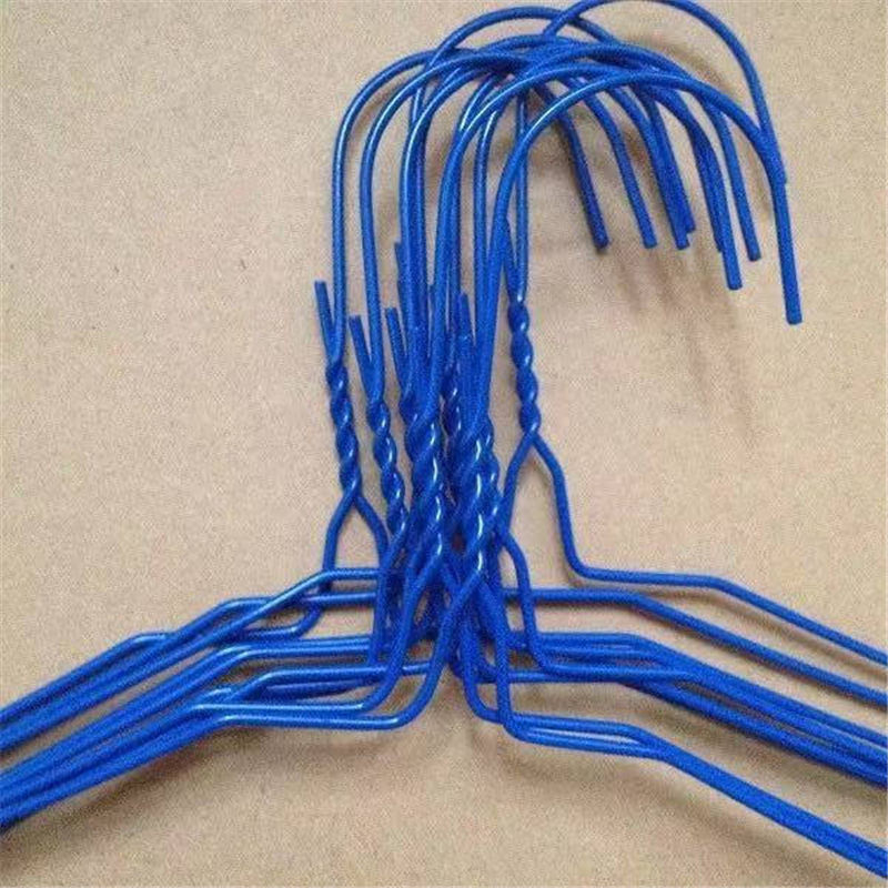 Blue Notched Laundry Wire Hanger Water Resistant Environmental Protection