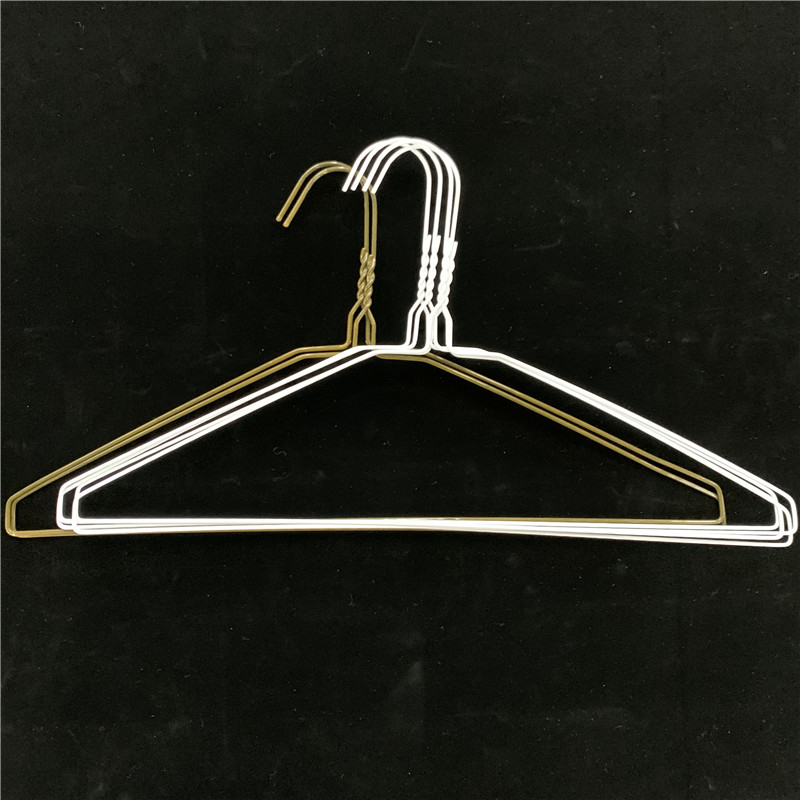 Commercial Metal Wire Suit Hanger Customized Color For Laundry Factory